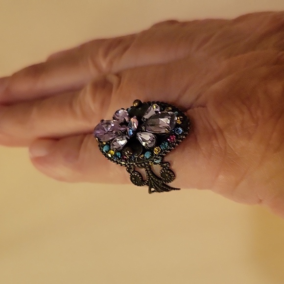 Sorrelli lavender multi crystal ring - Picture 3 of 4